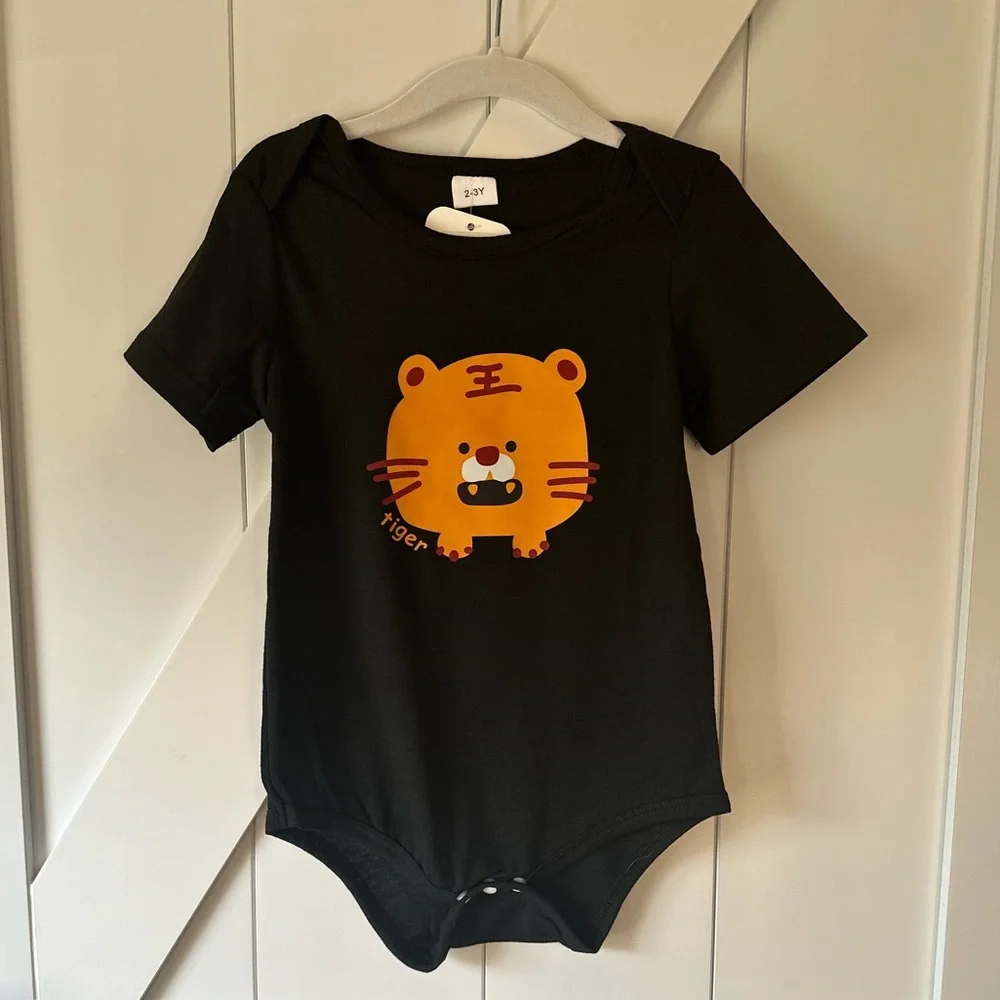 Baby Onesie ~ Black with Orange Tiger - Size 2-3 Years - Picture 1 of 3